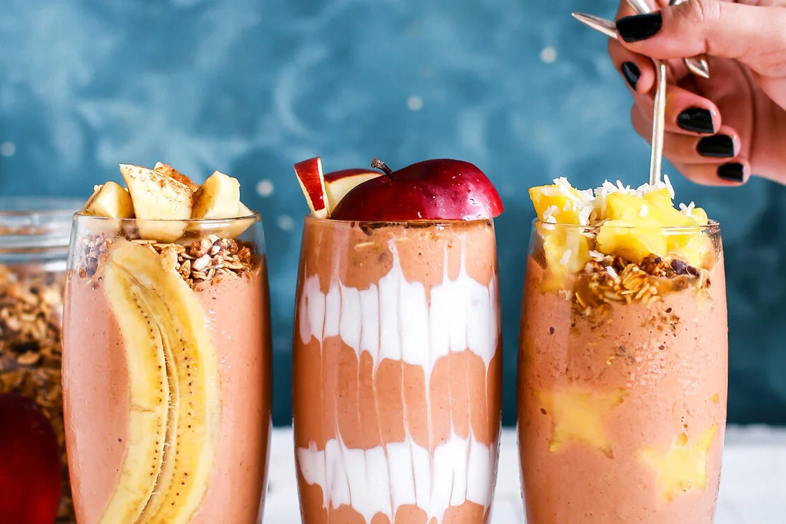 Local Lift: Berry Bay Smoothies, Flyers Restaurant &amp; Brewery, and Hot Shot Espresso GIVEAWAY