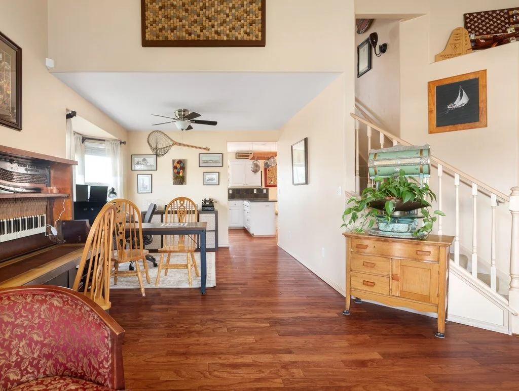 Cash-1602-SWTahoe-OakHarbor-9.jpg-SMALL.JPG
