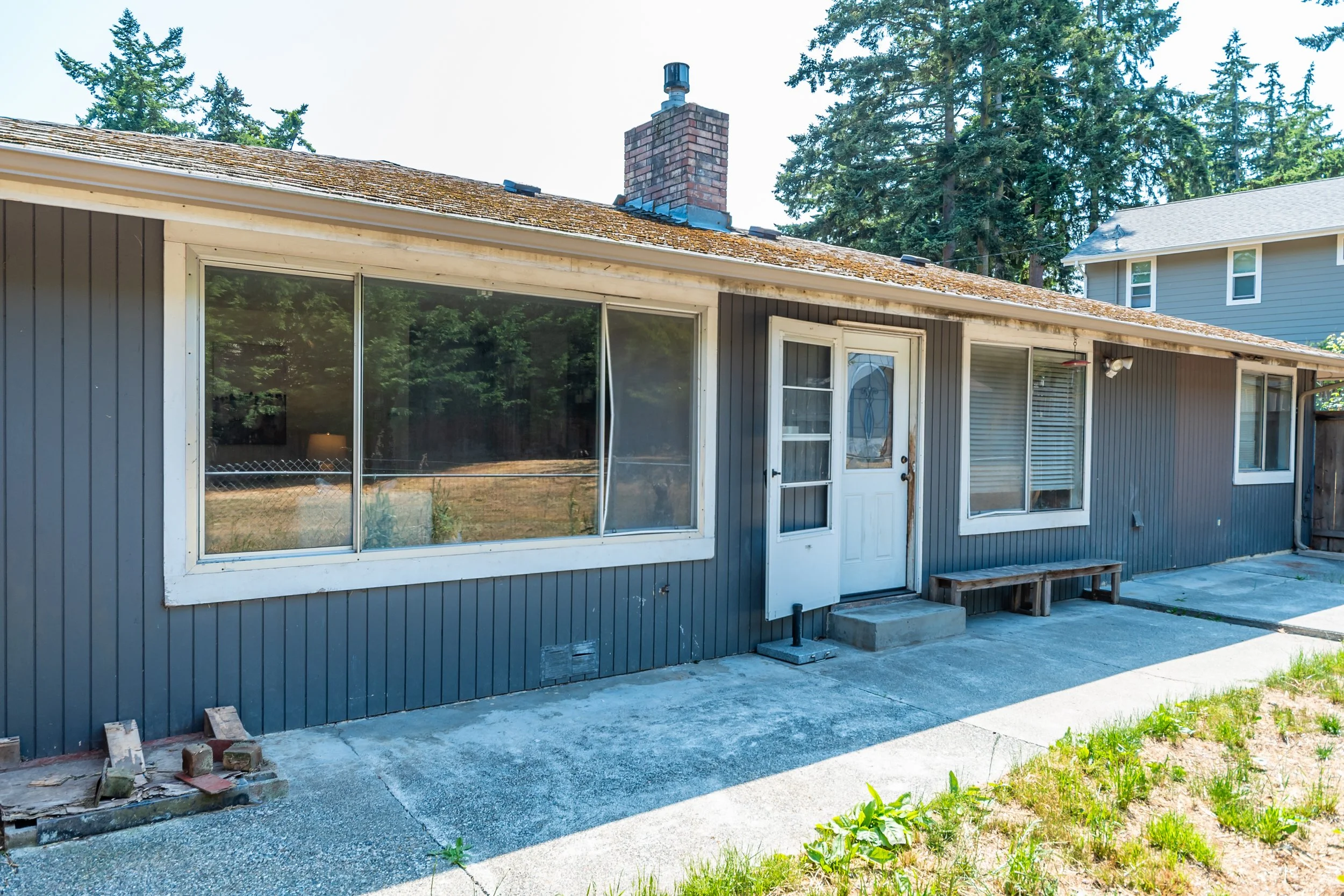 BACK-PATIO.jpg