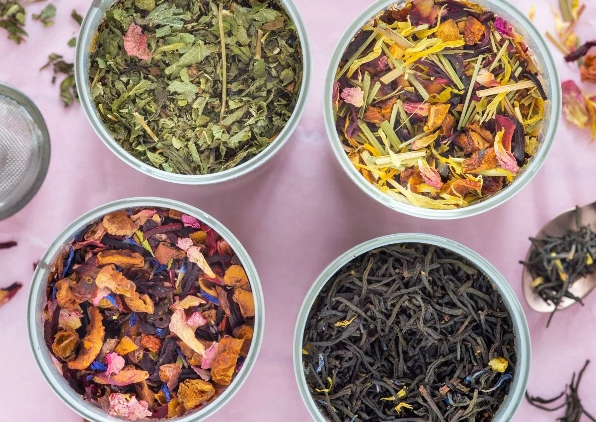Local Lift: A Vintage Affair, Mad Batter Bakehouse, Trippy Whidbey, &amp; Lotus Tea Bar &amp; Studio GIVEAWAY