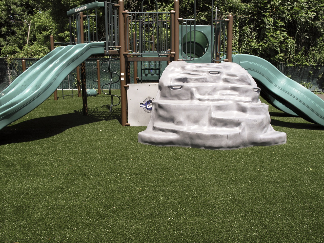 image of artificial playground grass at Pace Charter School of Hamilton