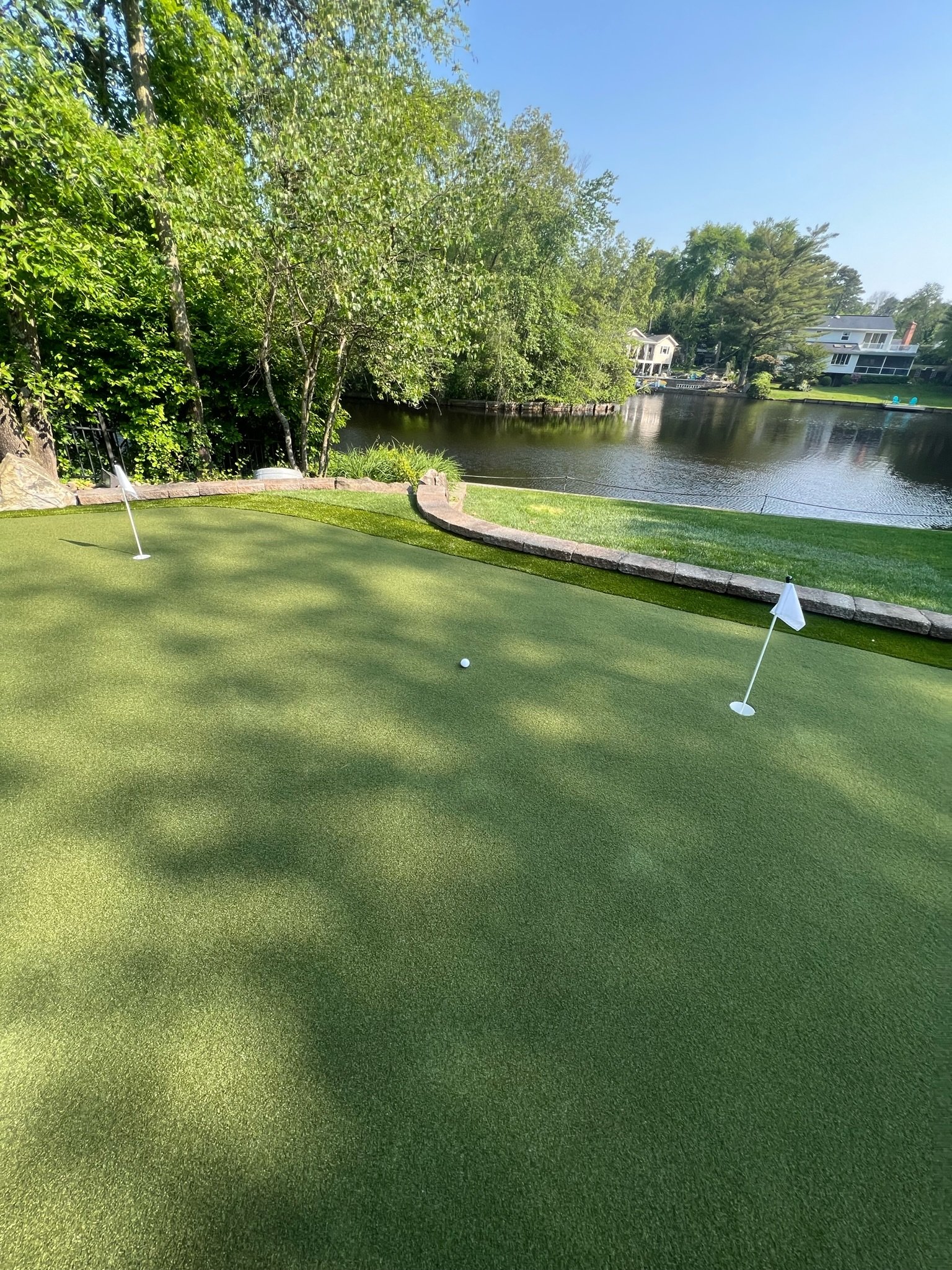 image of artificial golf greens by ForeverLawn