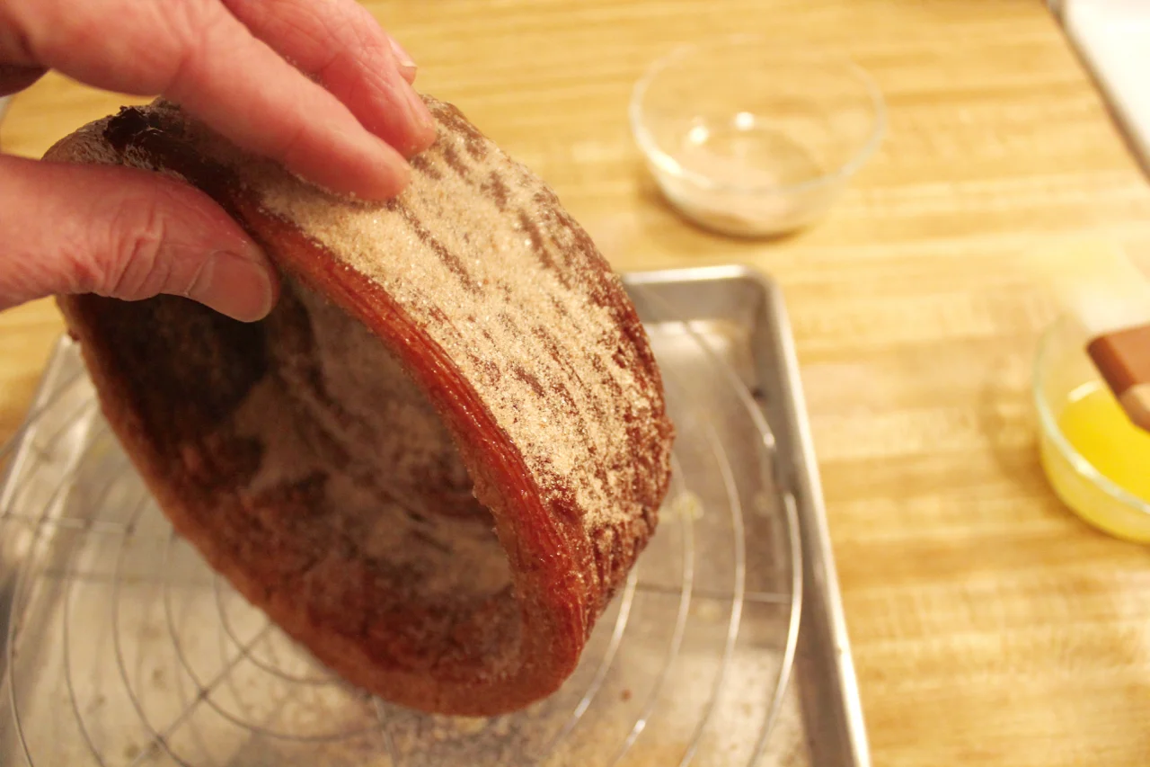4) applying sugar to the outside of the shell