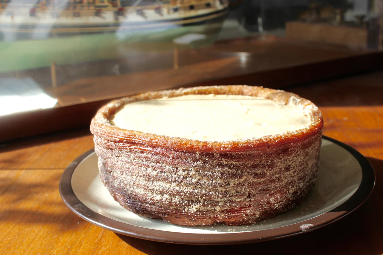 7) cajeta mousse poured and smoothed