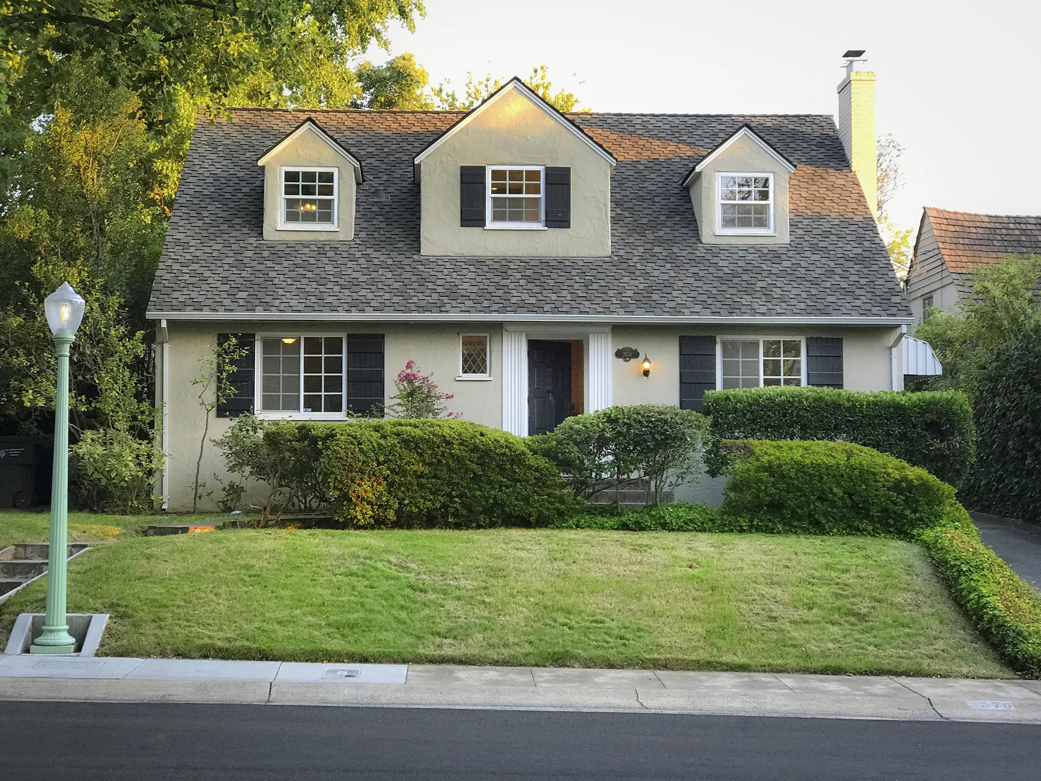 Exterior 2676 11th Ave.jpg