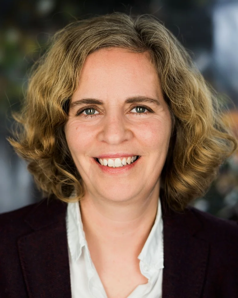 Karin Rykart @KarinRykart Stadträtin für @stadtzuerich und @GrueneZuerich. Vorsteherin des Sicherheitsdepartementes.