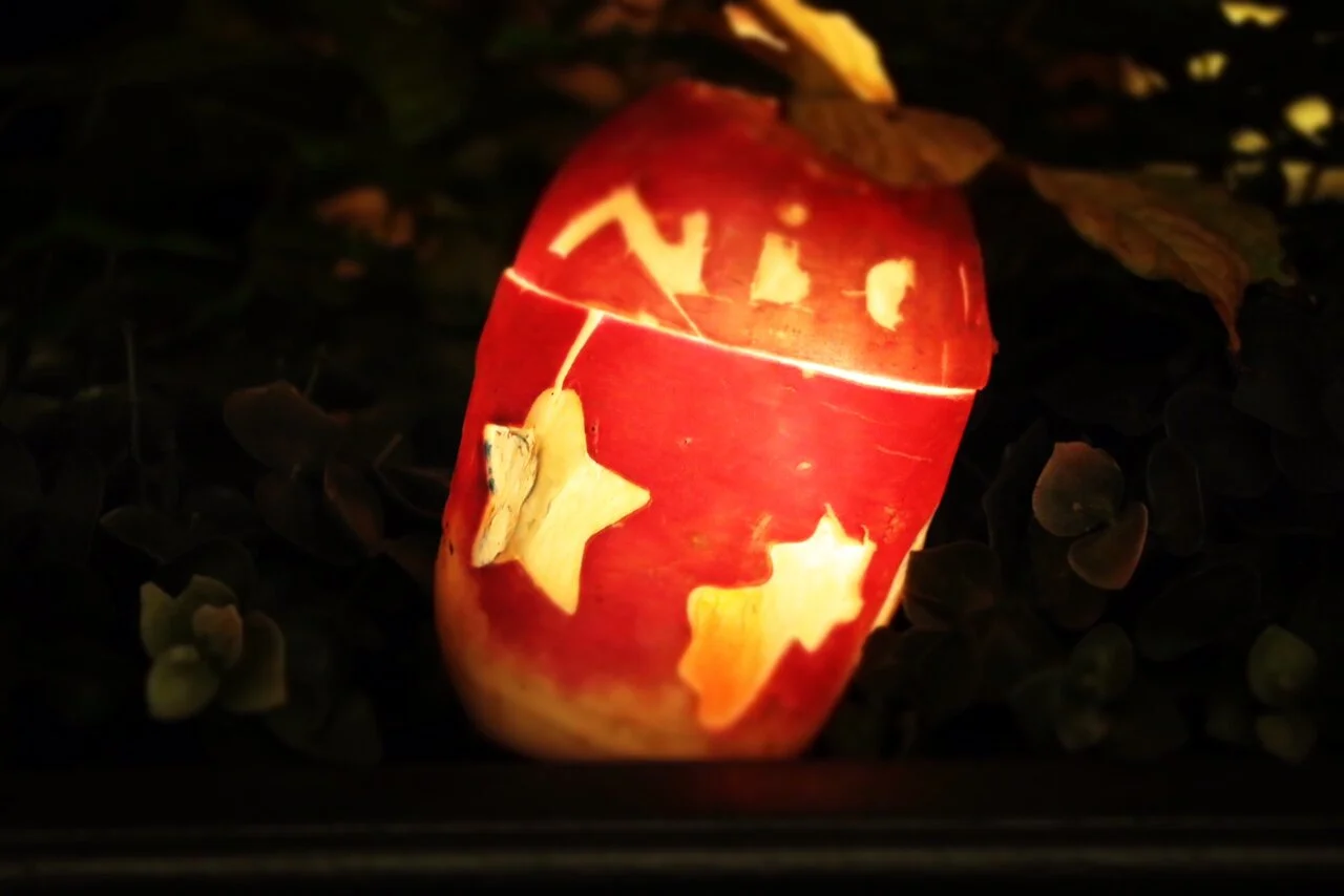 Raebeliechtliumzug 2 Klasse 01.jpeg