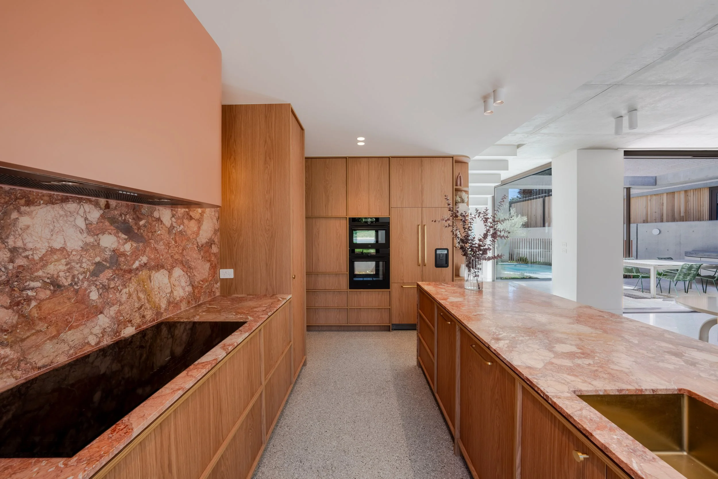 27 Lawley Street, Deakin-1.jpg