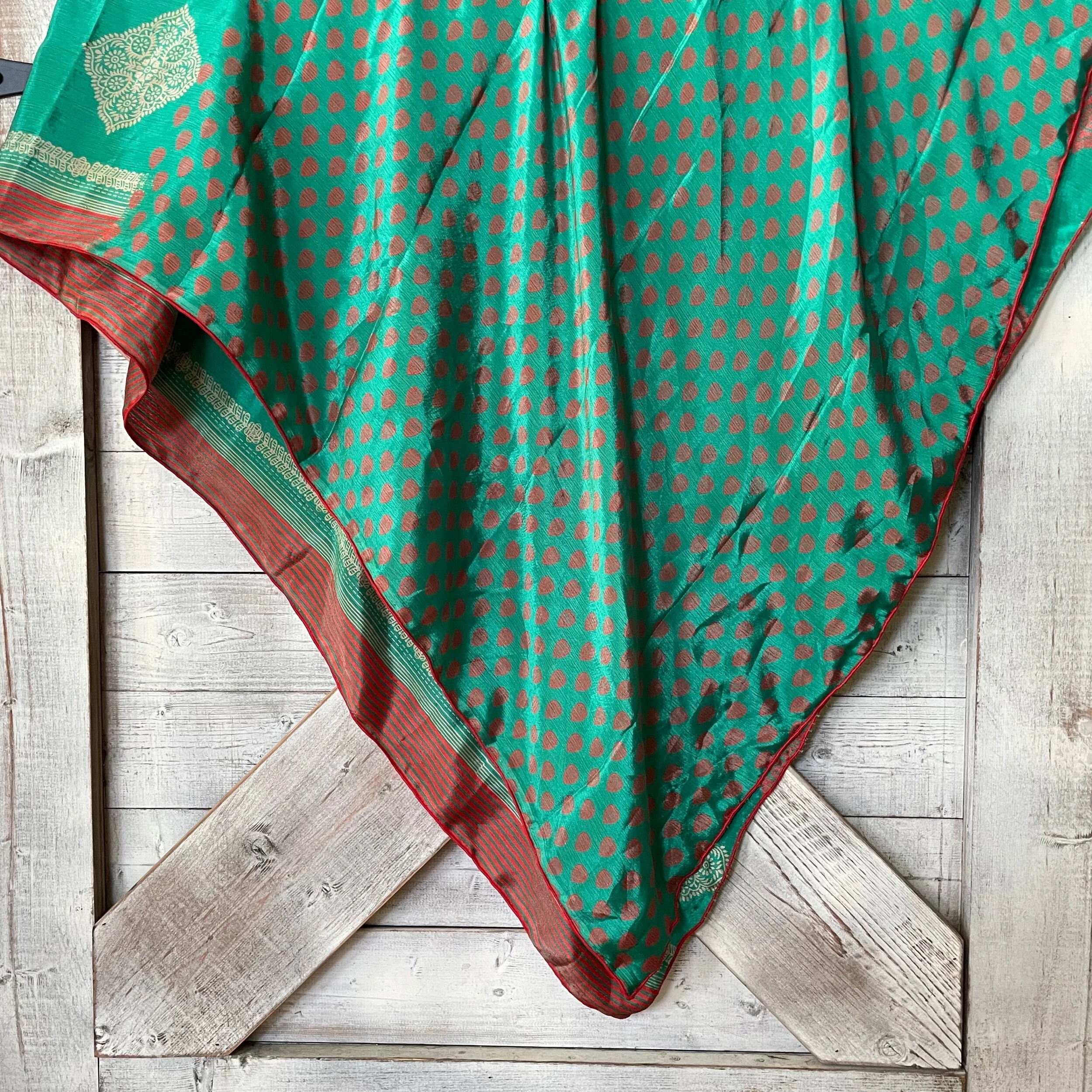 1971F1DB-C8EF-4871-BBCC-E667E8EEE333