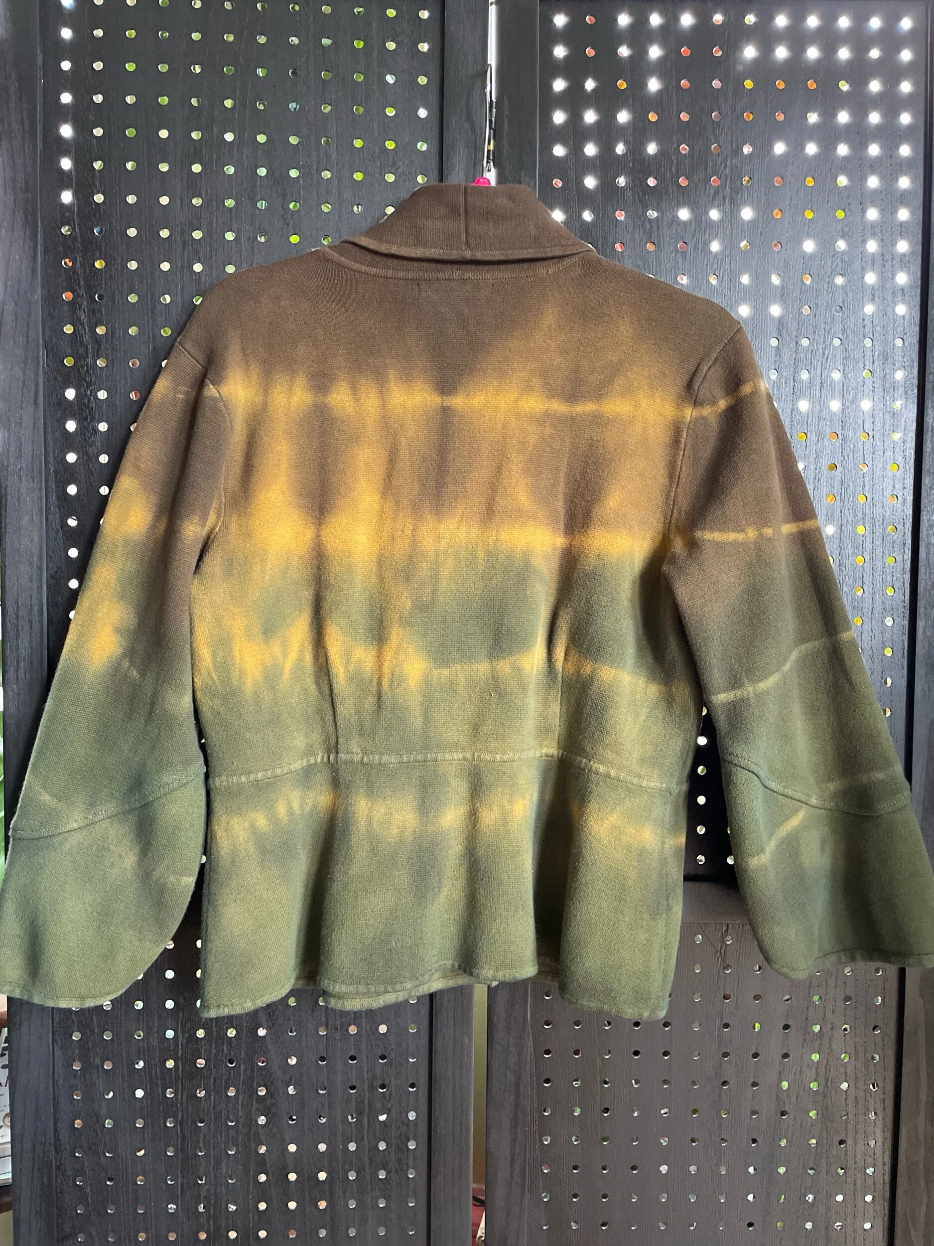 3B2CBC7A-417D-444D-B73E-0FDEB683D0EA