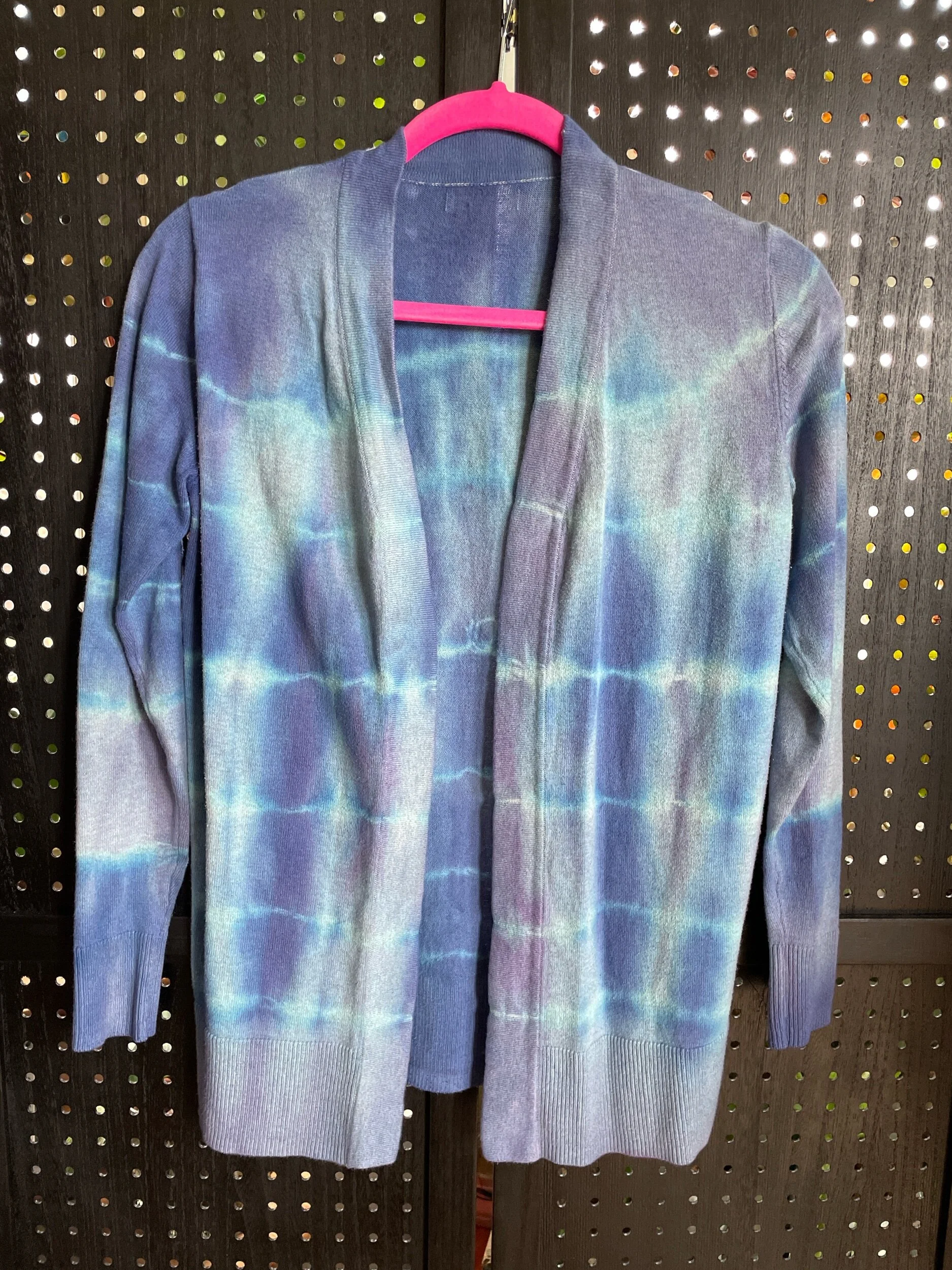 7BF994E7-05E5-4F94-A533-DB16B647F94C