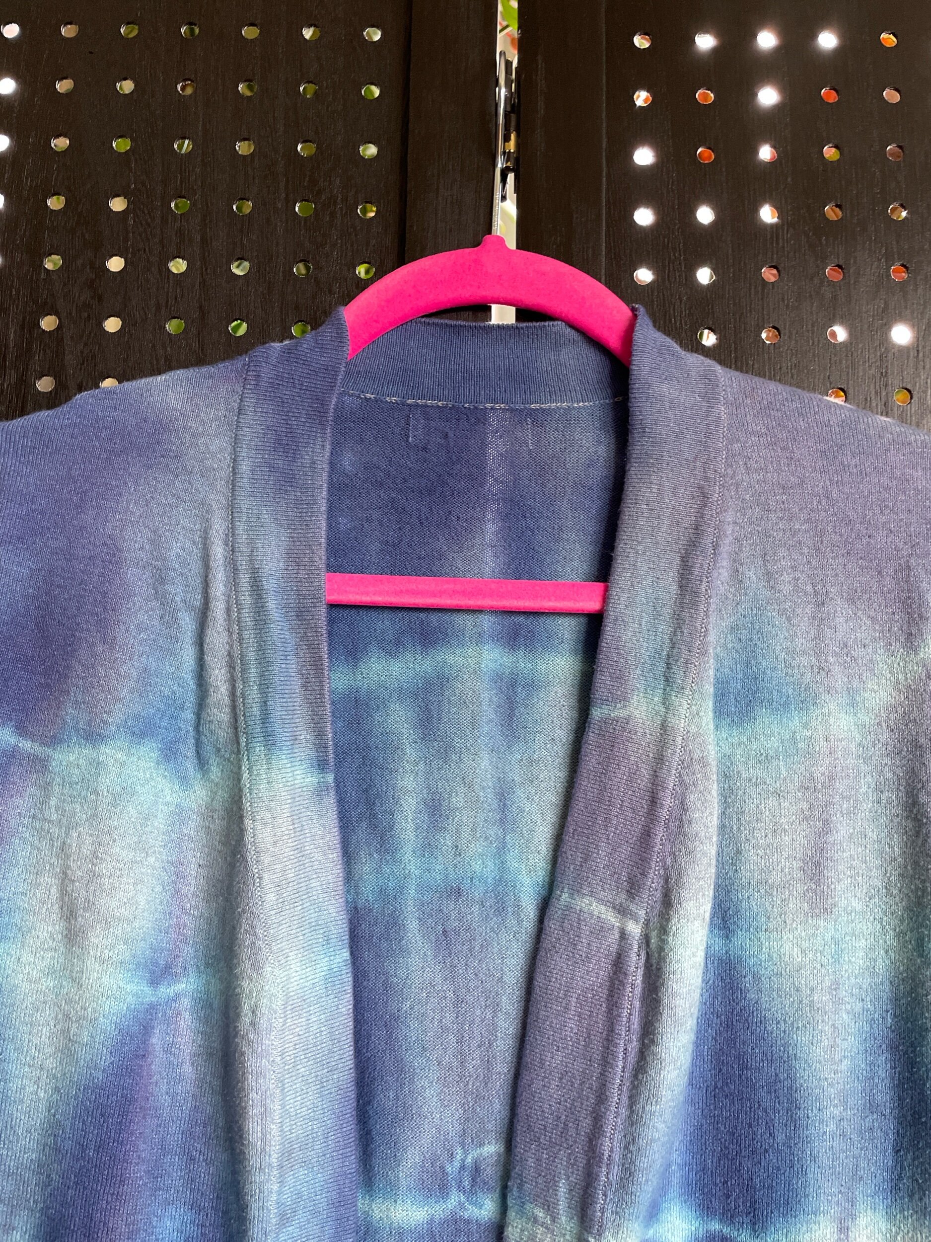 D2A7EA0B-FF69-41B3-A177-CC7C200CADED