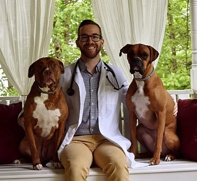 James Morrill, DVM 500pxCrpd.jpg