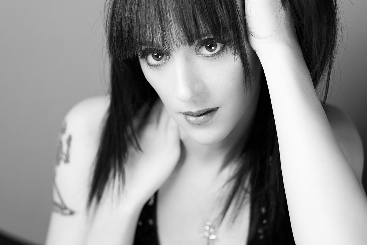 irisindigo010-blackandwhite.jpg