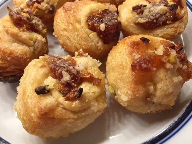 Apricot croissant bites