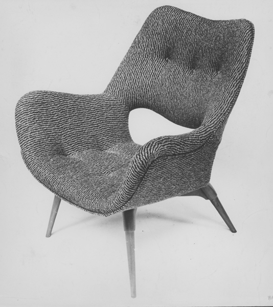 B210H Television Contour armchair, 1953