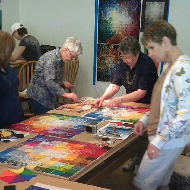 Wanda S. Hanson teaching a Colorwash class in NC.