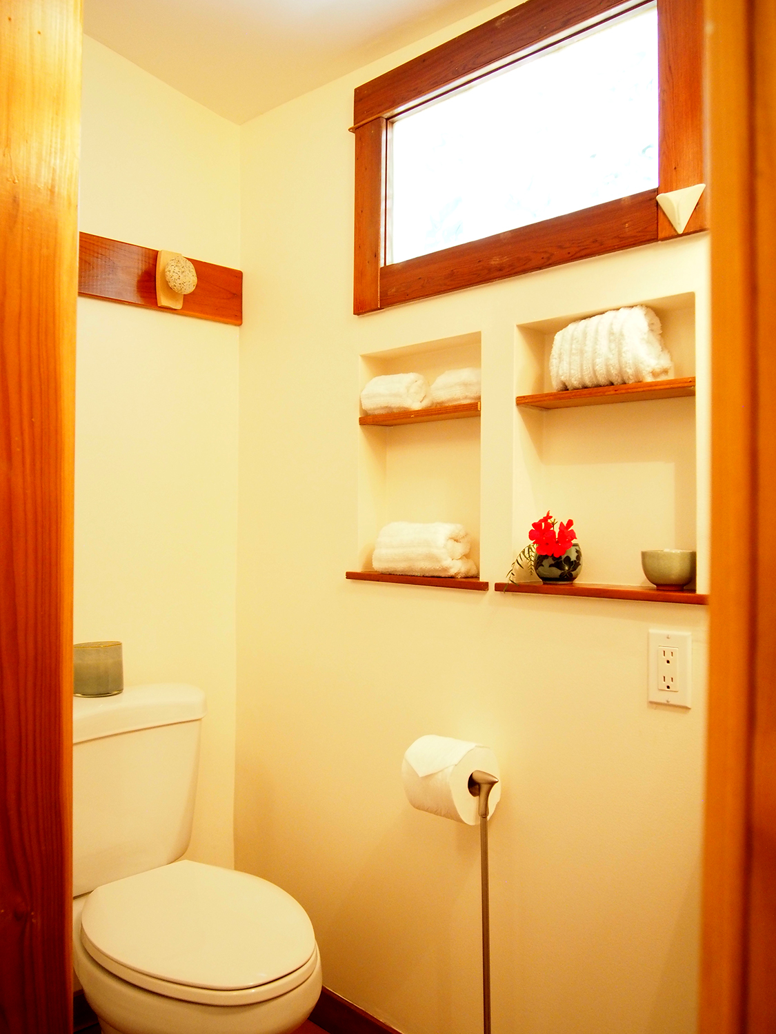 C_2nd_Bath_1_1500.jpg