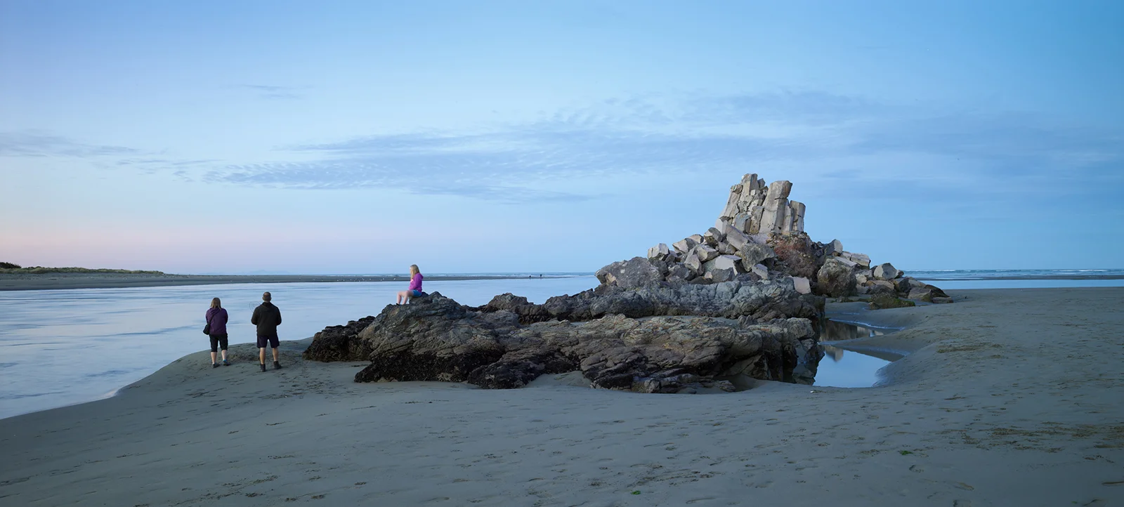 Tim J Veling, Rapanui, 'Shag Pile formerly known as 'Shag Rock' from (re)Orientation .