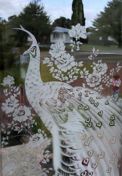  Cathy Tuato'o Ross:  Onerahi Peacock , 2008 