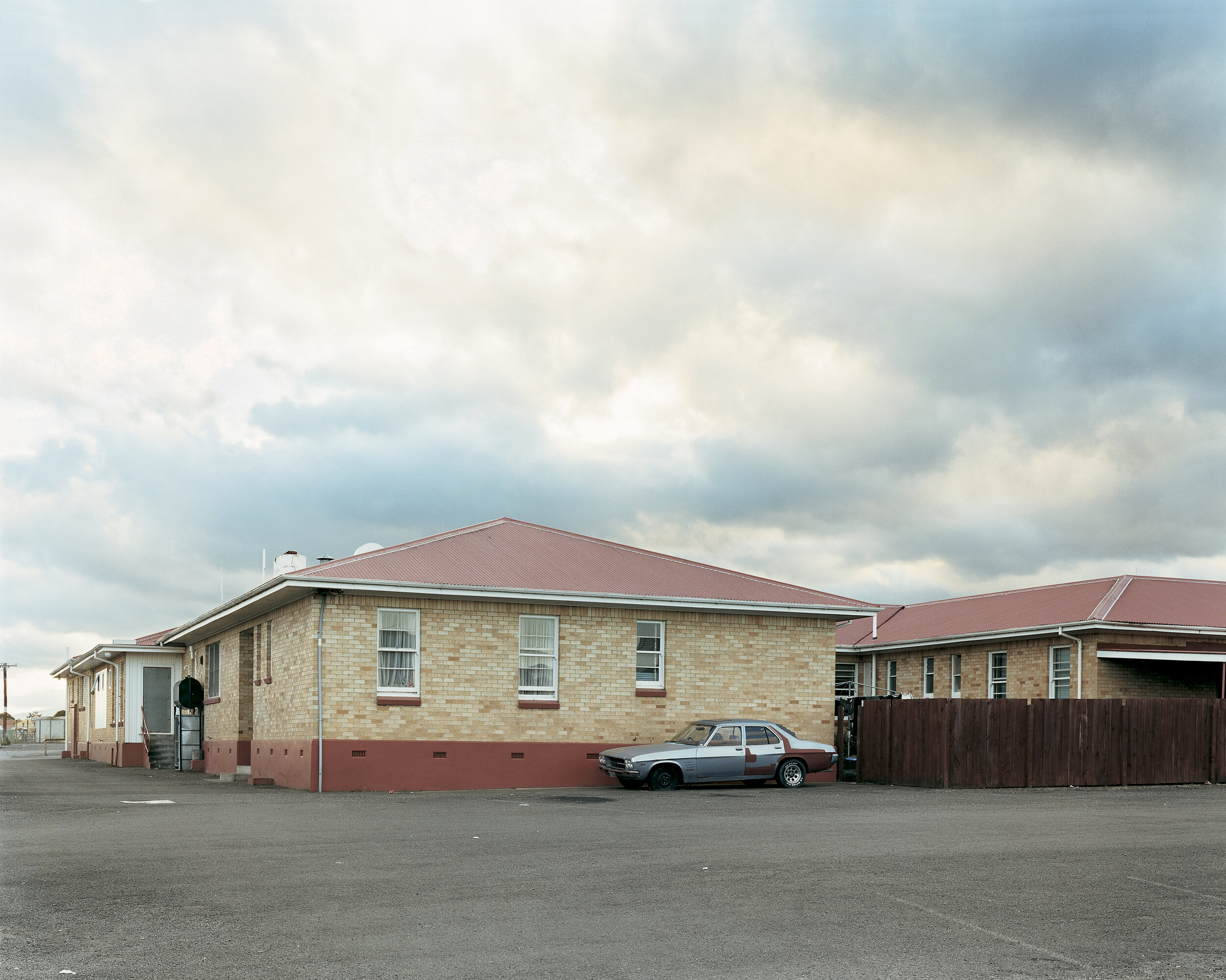  Derek Henderson,  Hall Street Dannevirke Hawkes Bay 7.10pm 9th March 2004.  