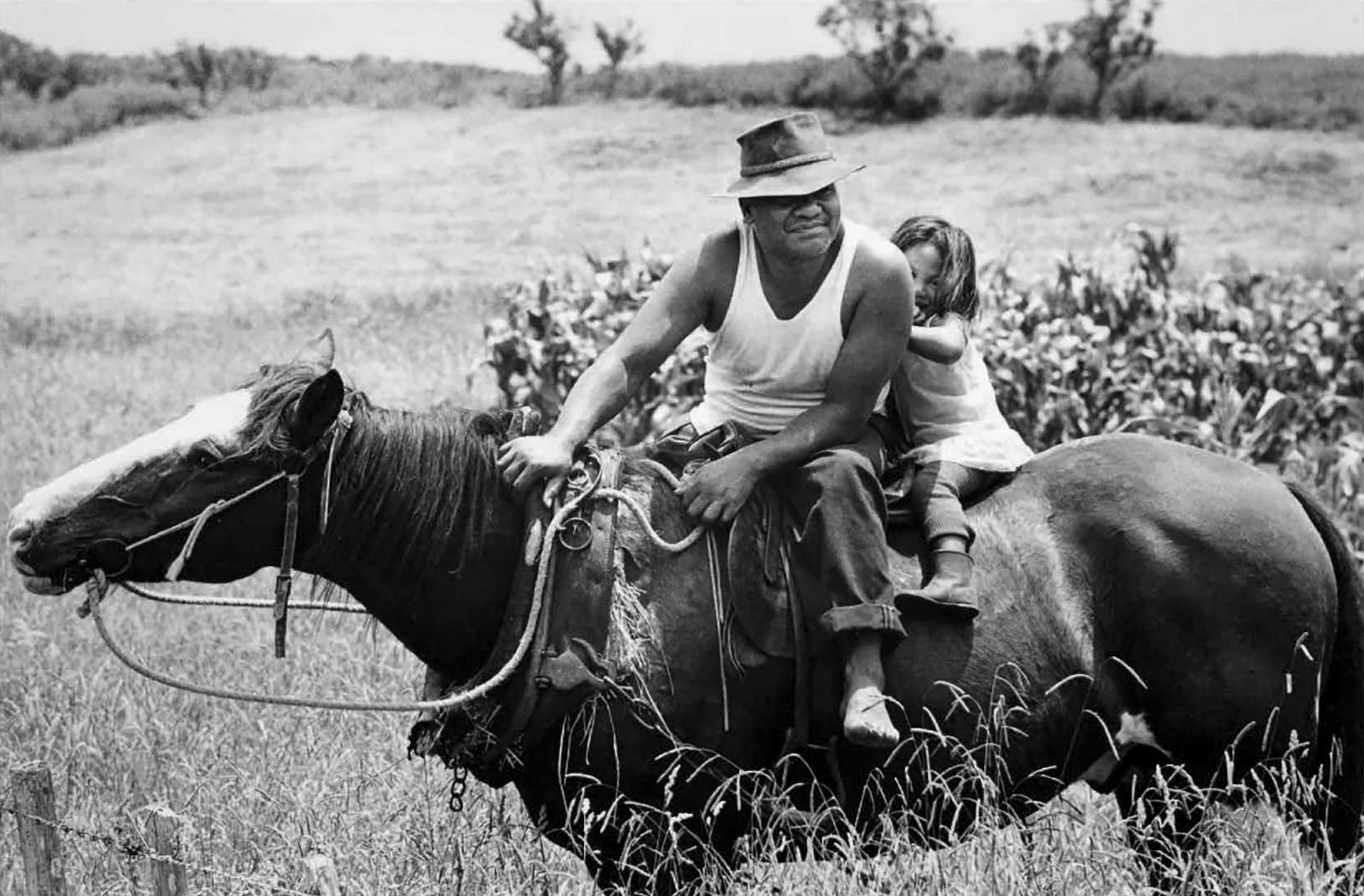  John Fields, Father and daughter, East Cape, 1969 