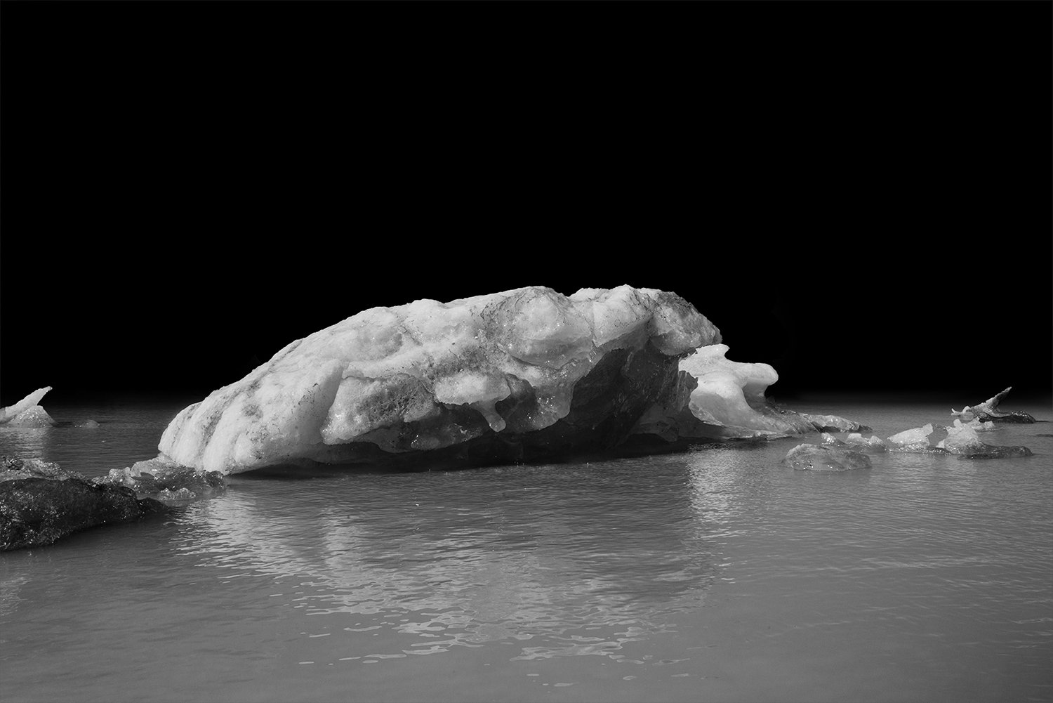  Jonathan Kay,  Fragment series # 4, Iceberg, Haupapa/Tasman iceberg (2021)  