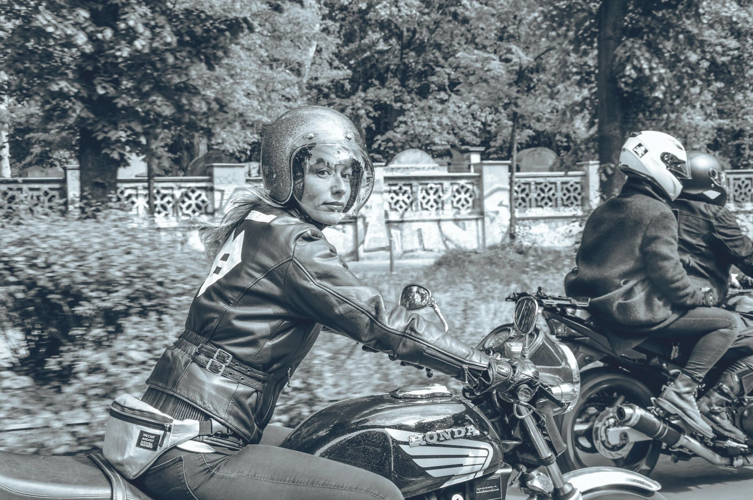 Joyriders — PhotoForum