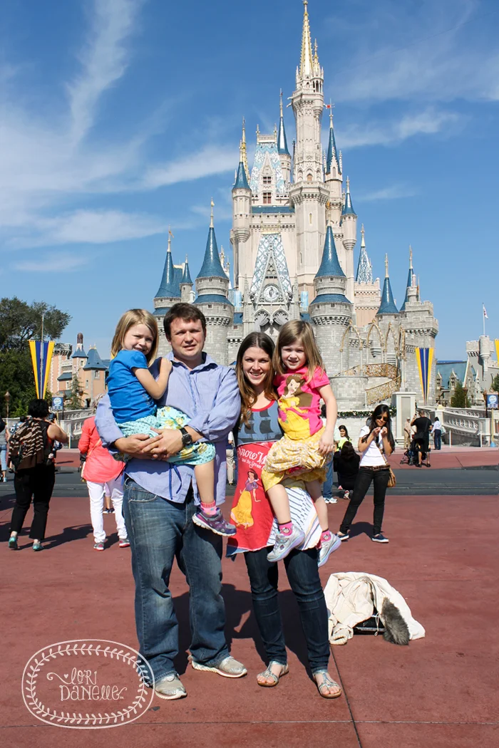 LoriDanelle_DisneyWorld_01.jpg