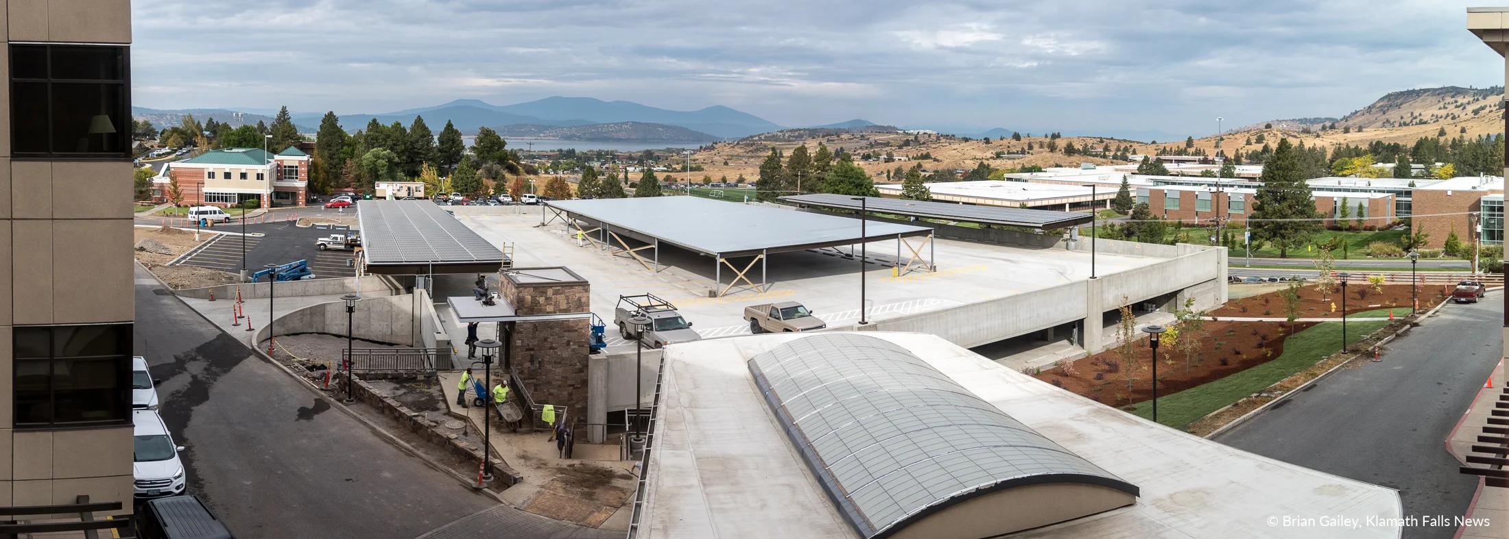 A panoramic image of the new parking structure as seen above the entrance from the third floor of the Sky Lakes Medical Center building. (Brian Gailey)