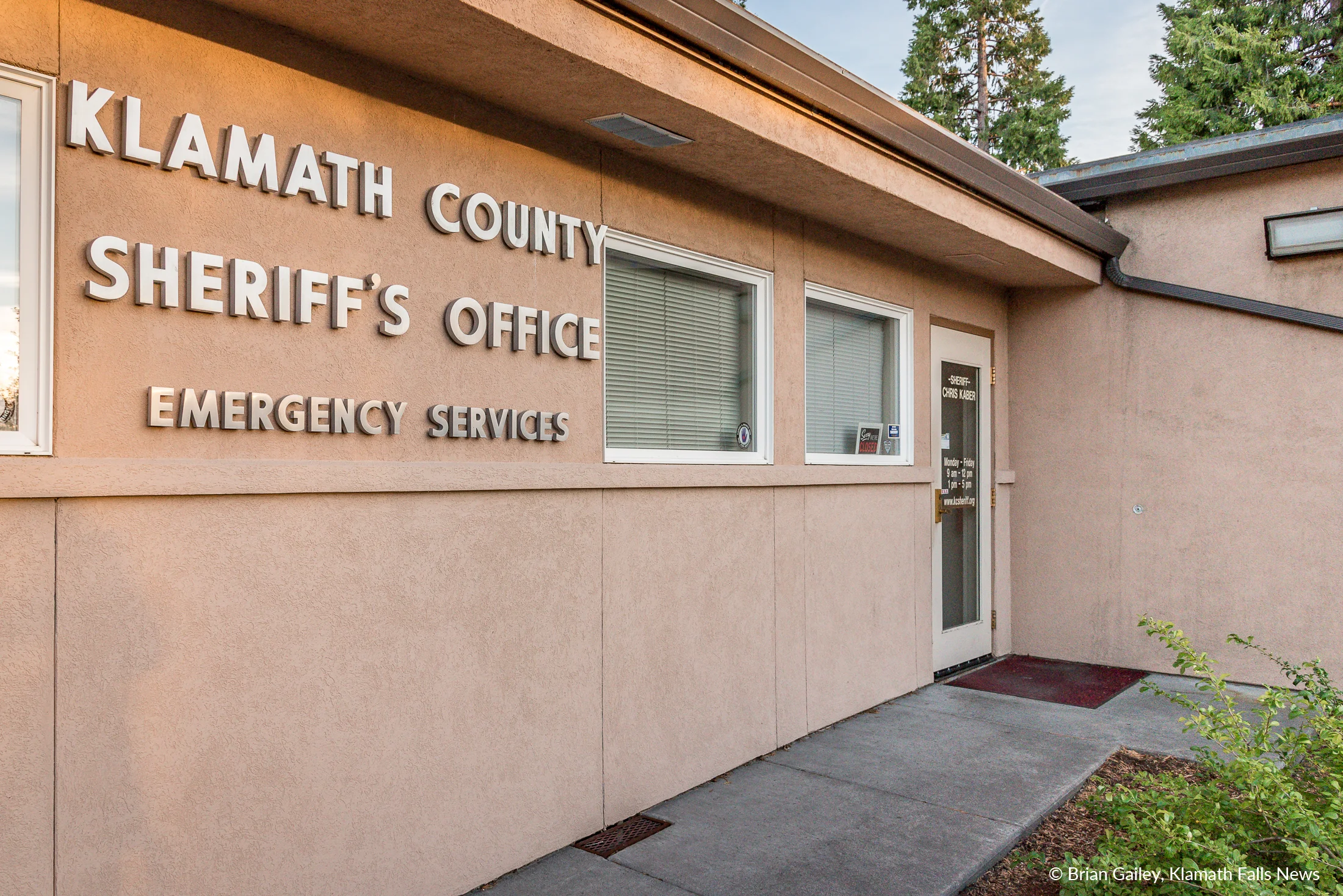 KLCO Sheriffs Office 8072.jpg