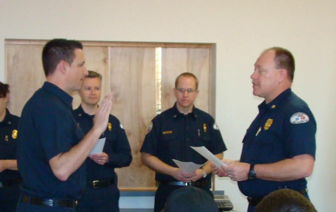 Hitchcock swears in as the new Division Chief, Klmath County Fire District 1 (Image KCFD 1)