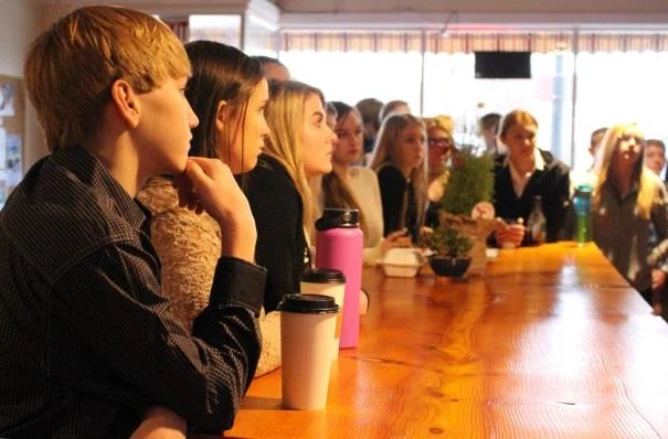 KCSD-Henley-Business-tour-01-19-18 2.jpg