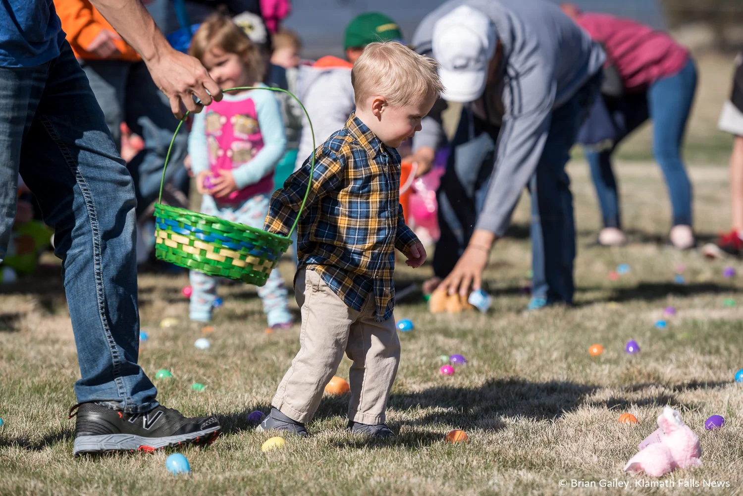 783 Kids and Family attend the annual Easter Egg Scramble at Oregon Tech. March 31, 2018 (Brian Gailey)
