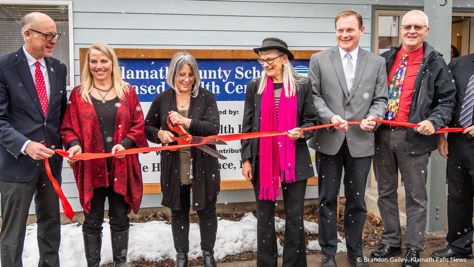 Ribbon cutting at the Student Health Center. March 9, 2019 (Brandon Gailey / Klamath Falls News)