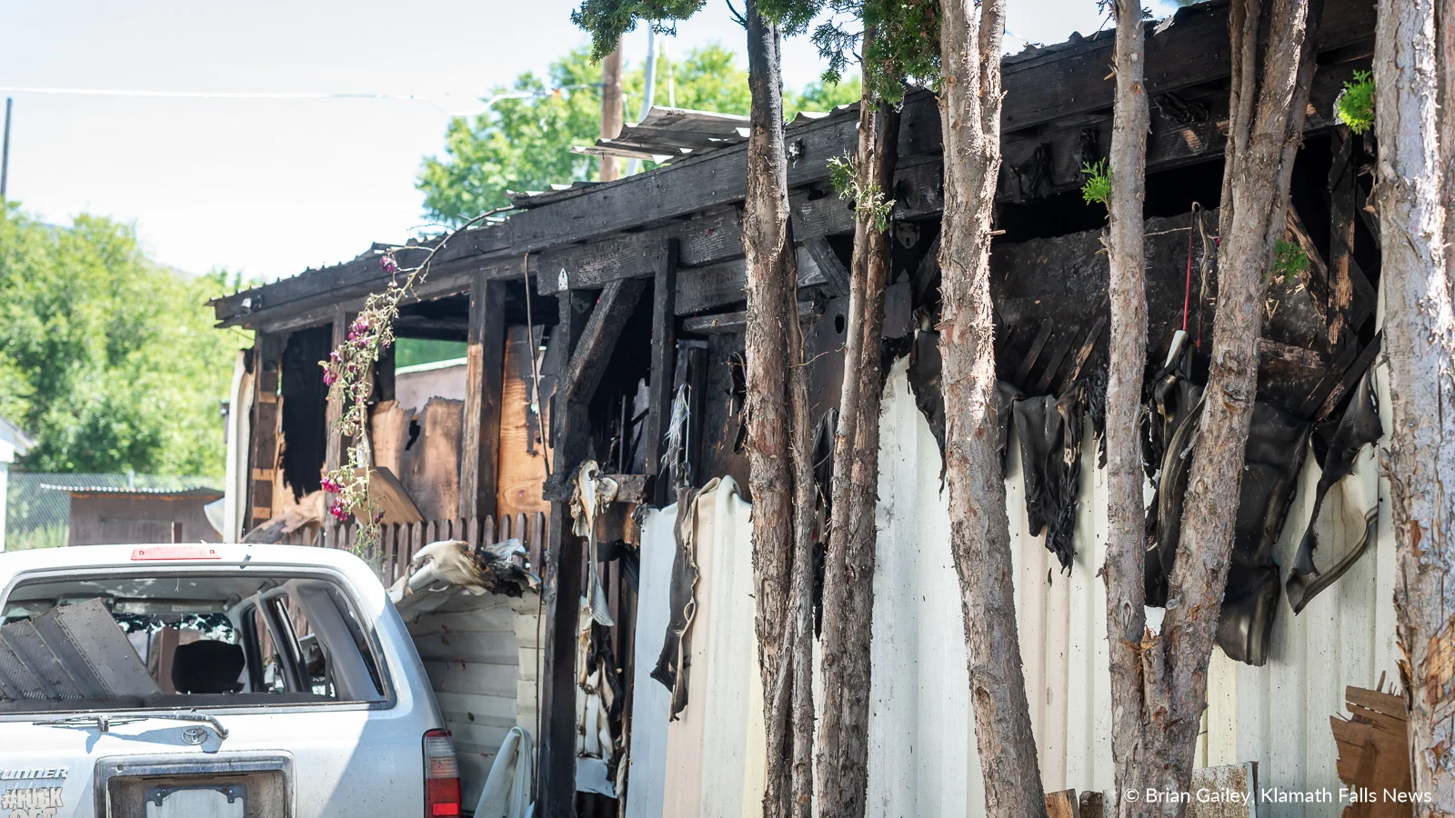 Investigations continue on a fire located in the Plaza Manor Manufactured Home Park is thought to be Arson. (Image, Brian Gailey / Klamath Falls News)