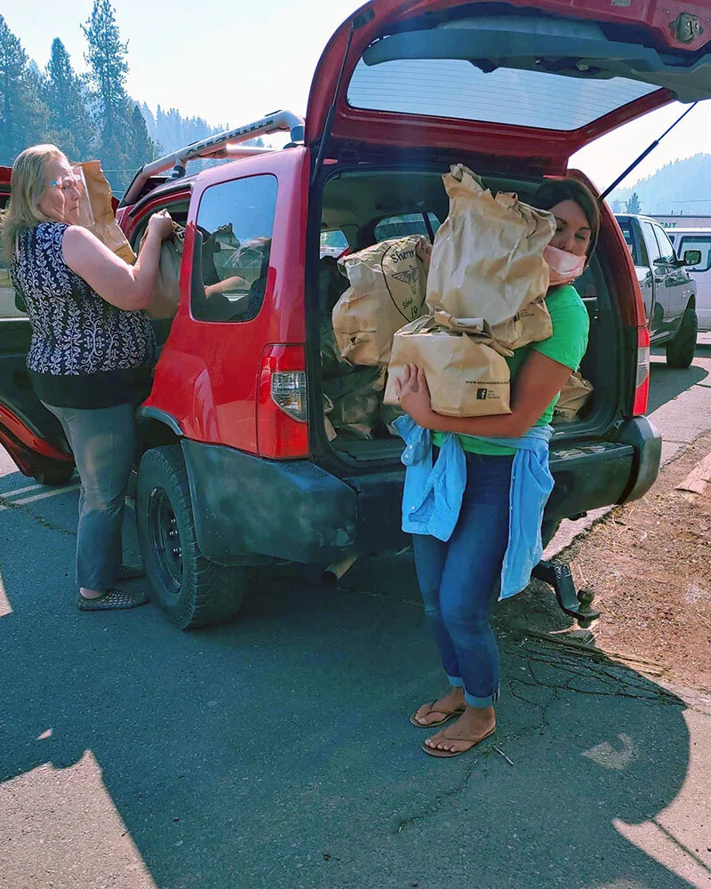 Chiloquin Schools reach families as community pitches in to help