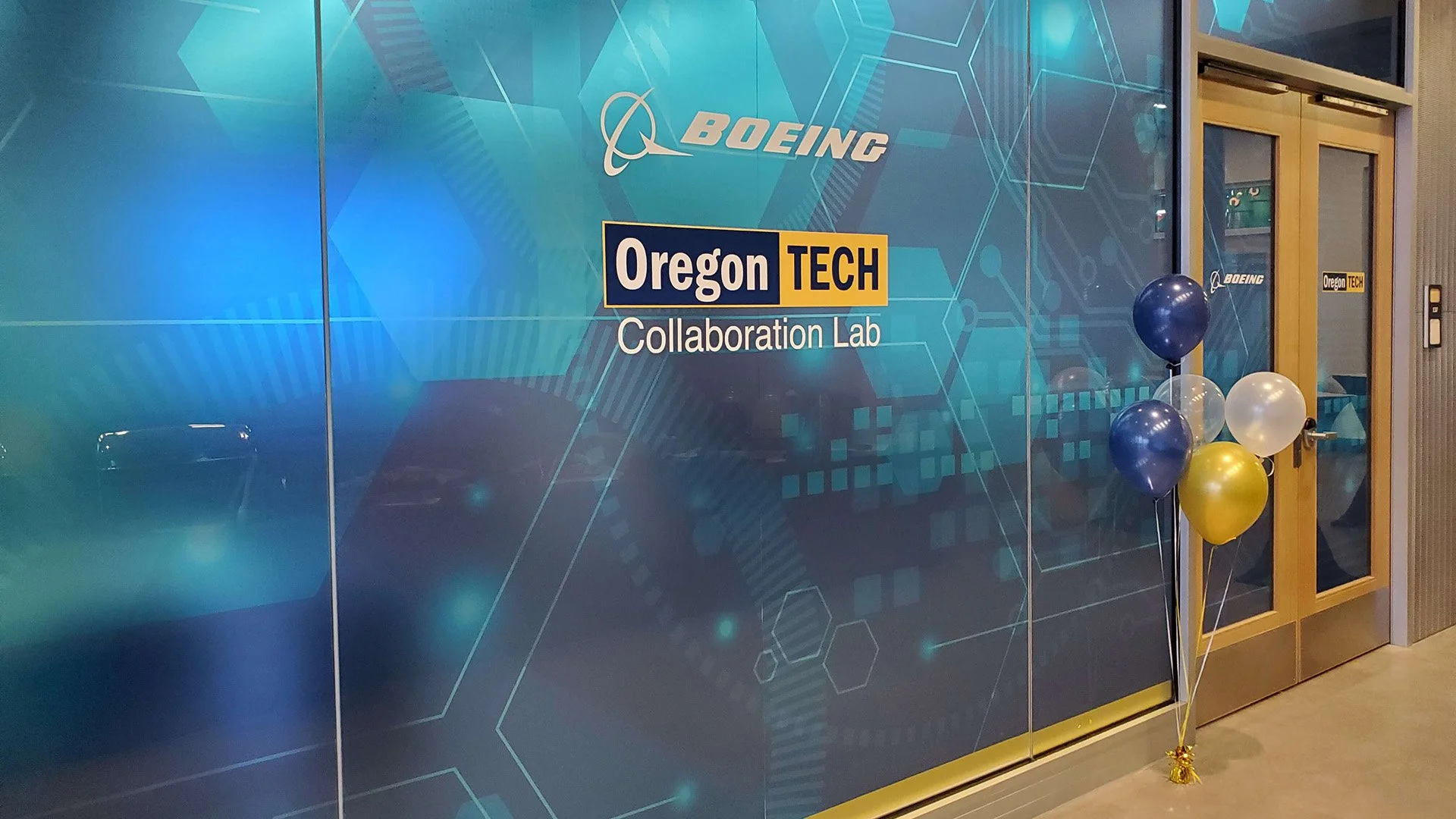 Boeing and Oregon Tech announce new collaboration in Klamath Falls