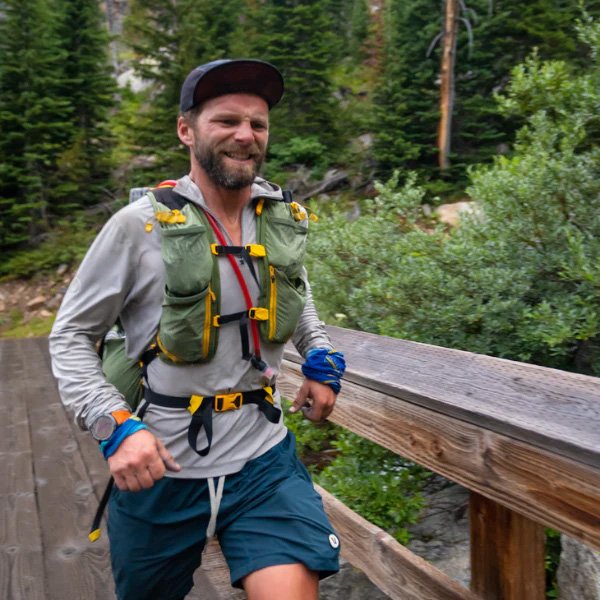 Bonanza teacher conquers Colorado's tallest mountains