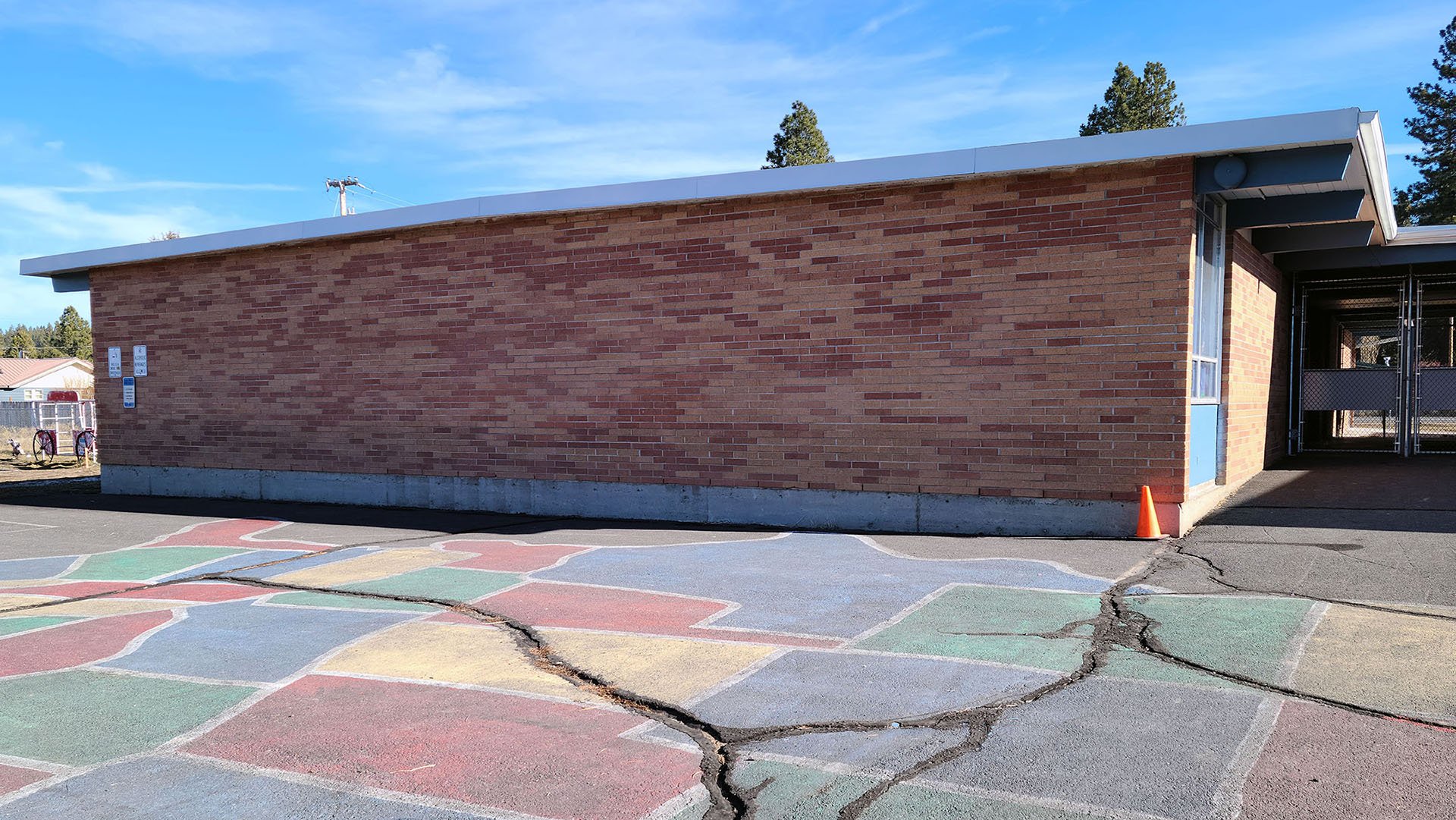 A mural for Chiloquin Students focus on the future