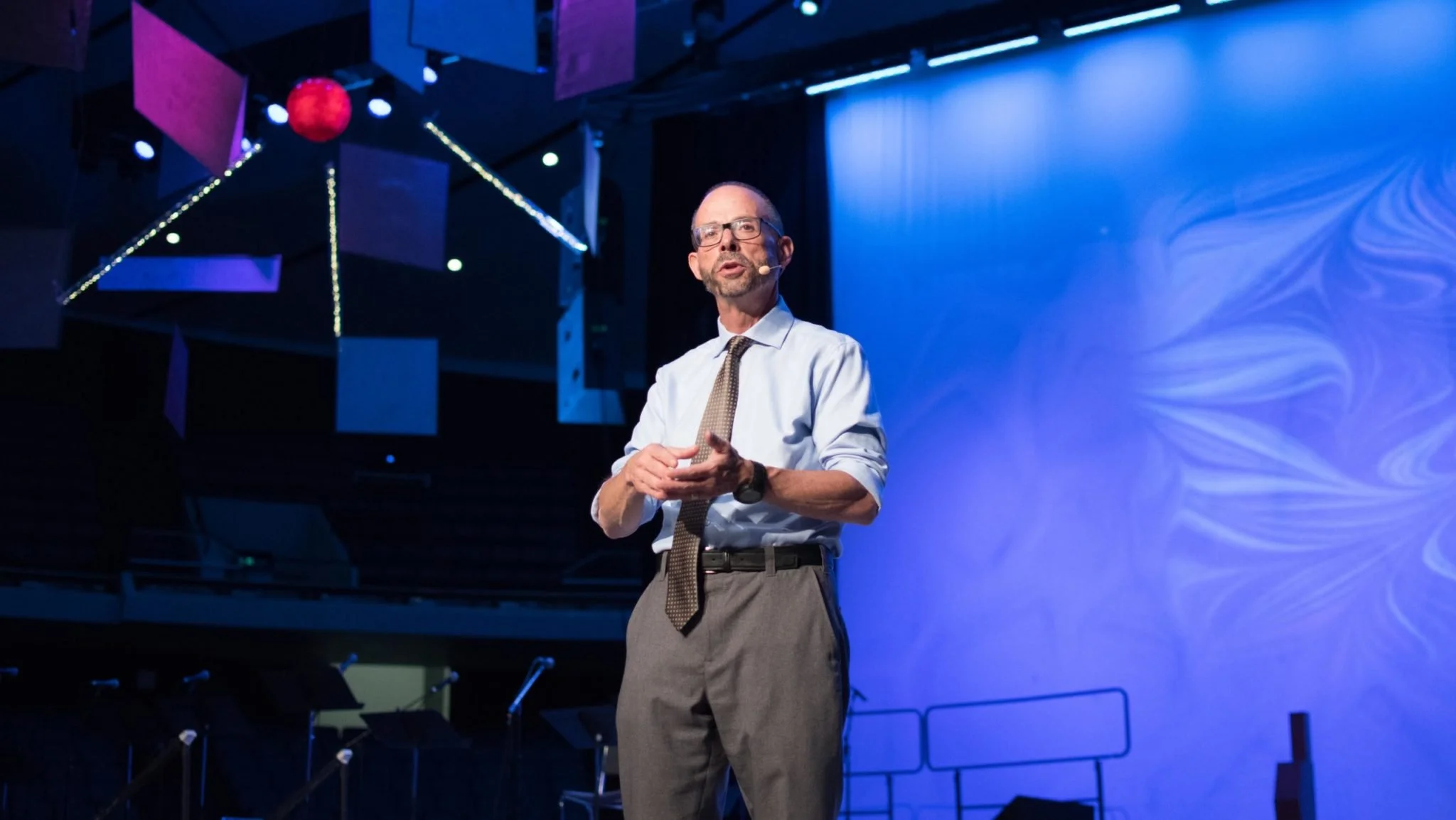 US bishops speaking out against Trump policies, remembering John Allen, Jr, and an interview with Laura Fanucci