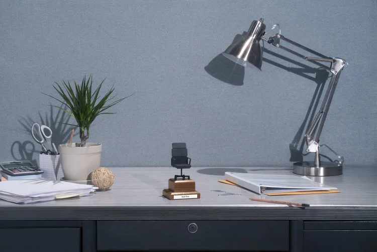 08_CHAIR_DESK_SET_0003.jpg