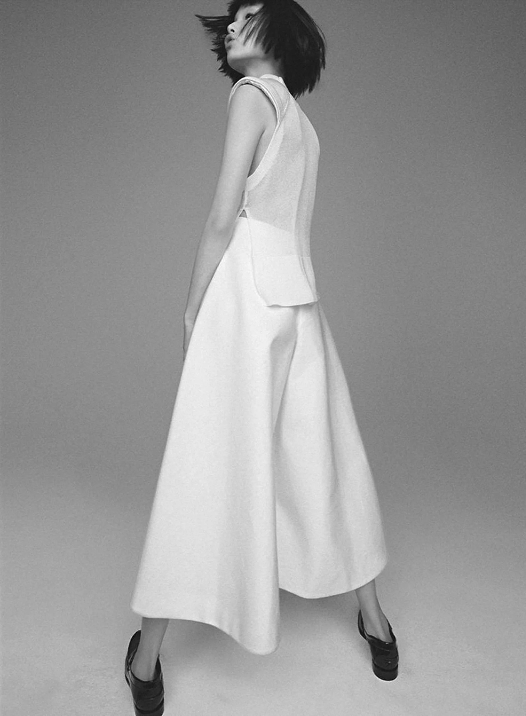 xiao-wen-ju-by-benny-horne-for-vogue-australia-march-2015.jpg