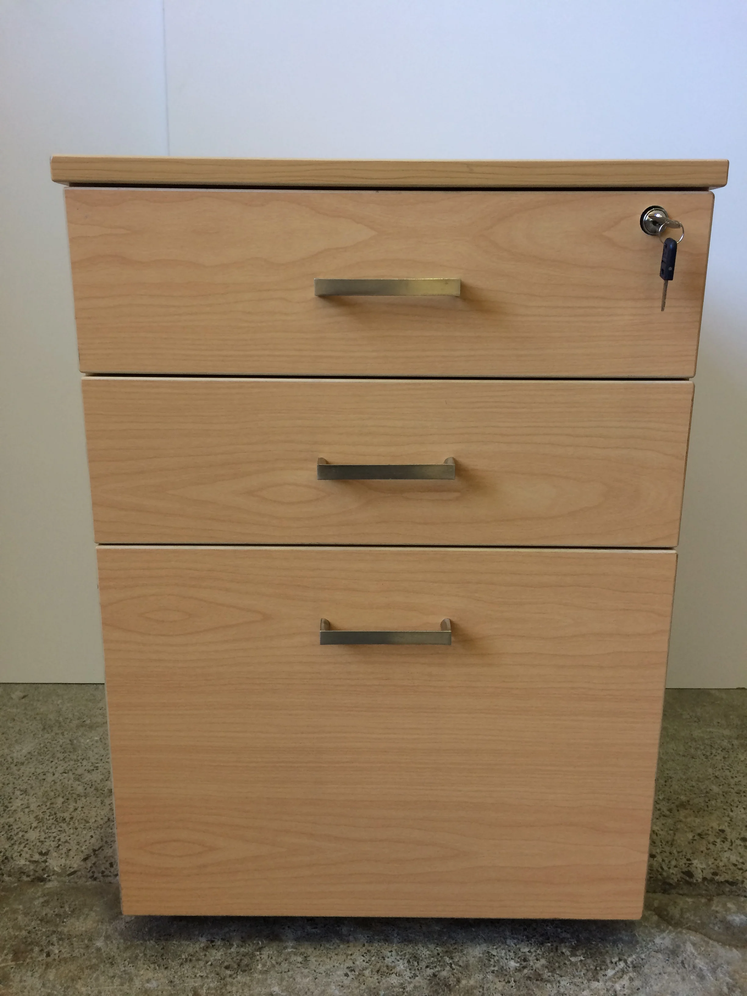 Locking Mobile Drawers