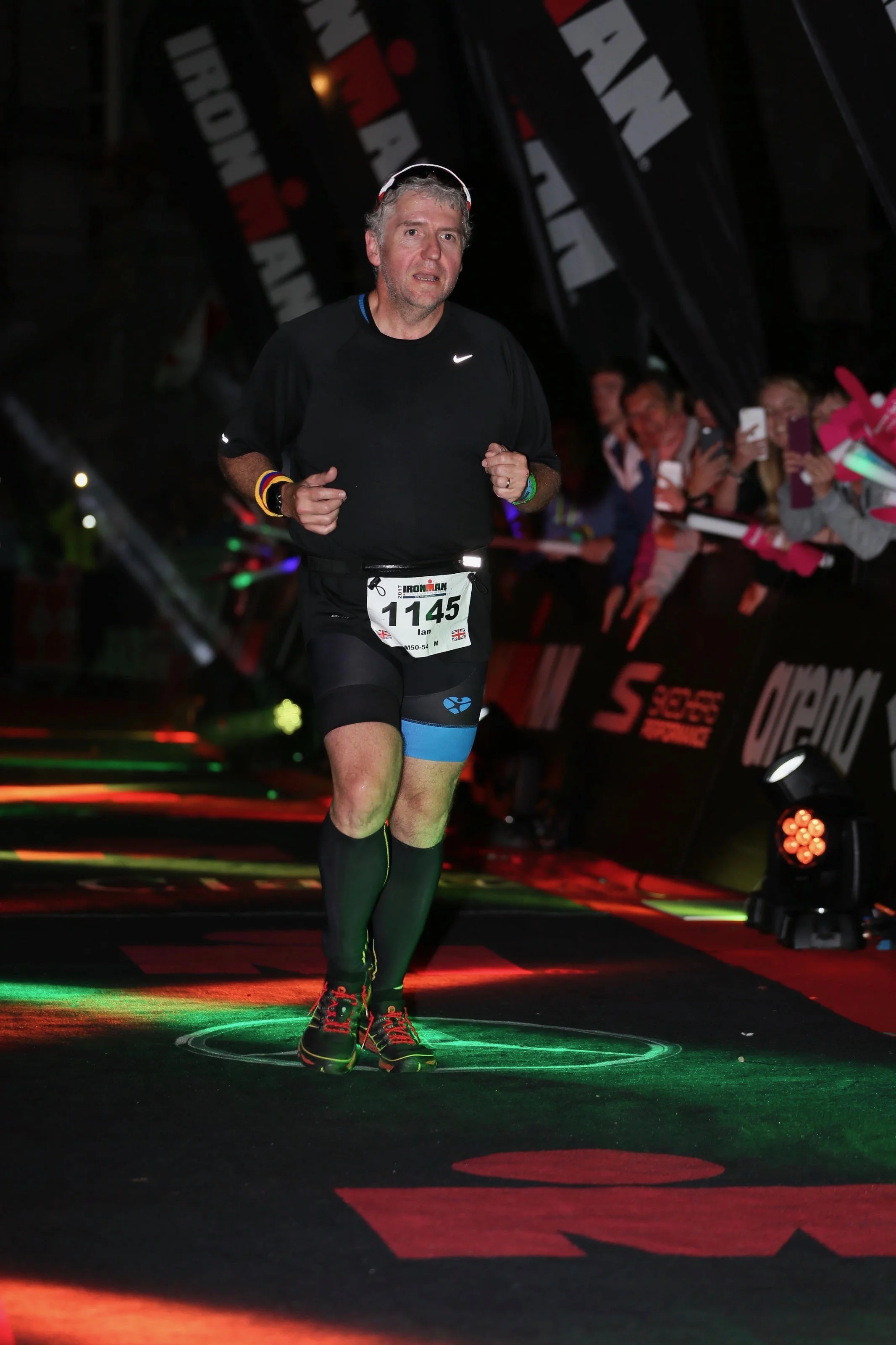 IronManMaastrichtFinish.jpg