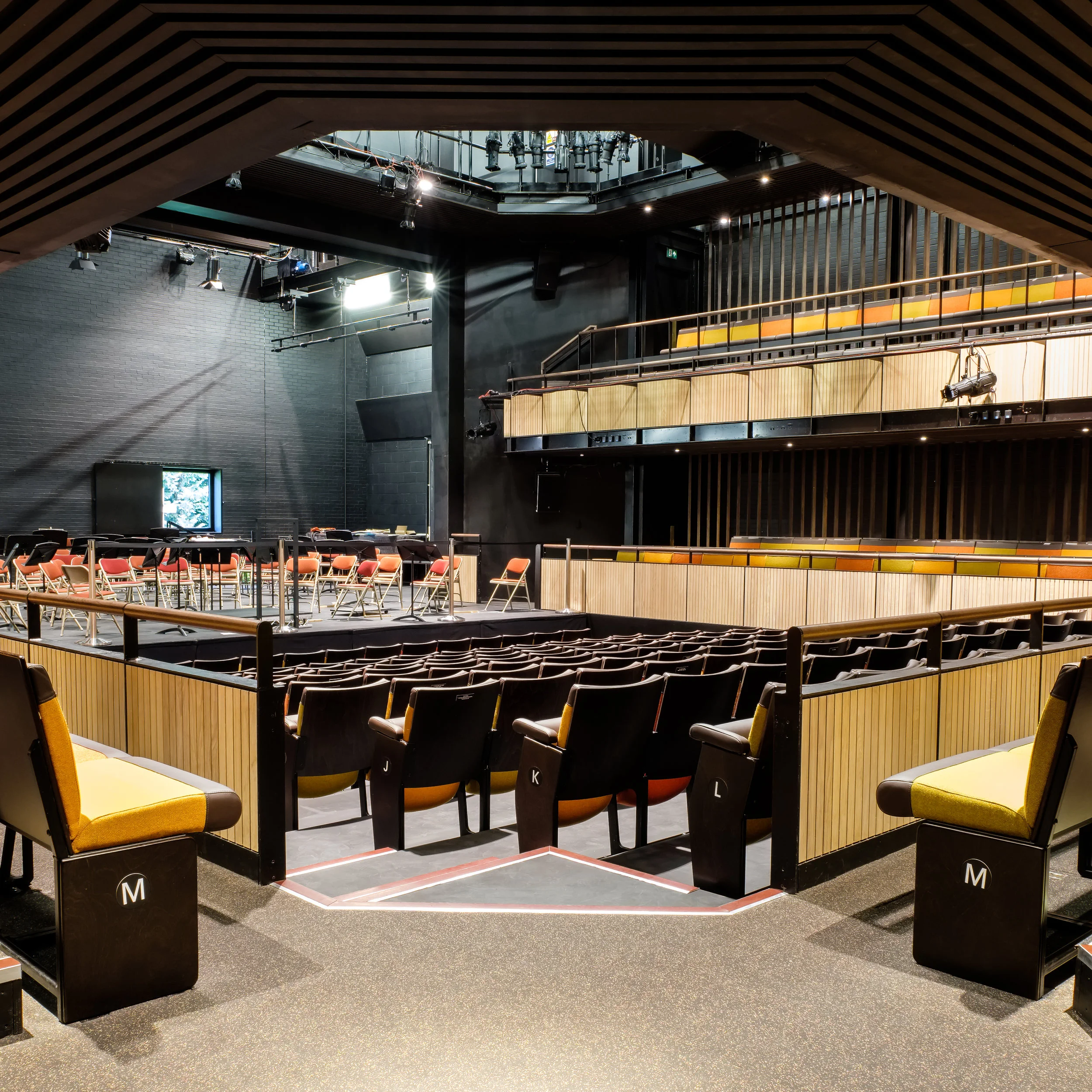 Fred+Howarth+Photography_Perse+Schol+Performing+Arts+Centre_06.jpg