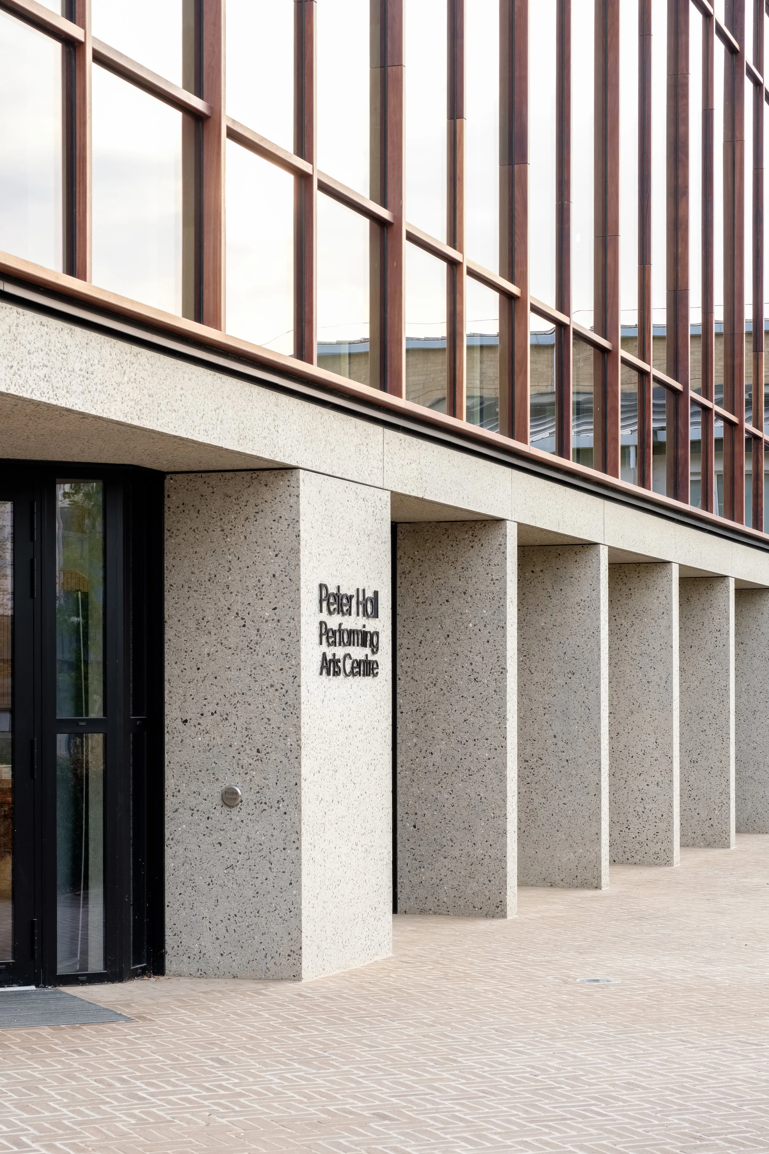 Fred+Howarth+Photography_Perse+Schol+Performing+Arts+Centre_12.jpg