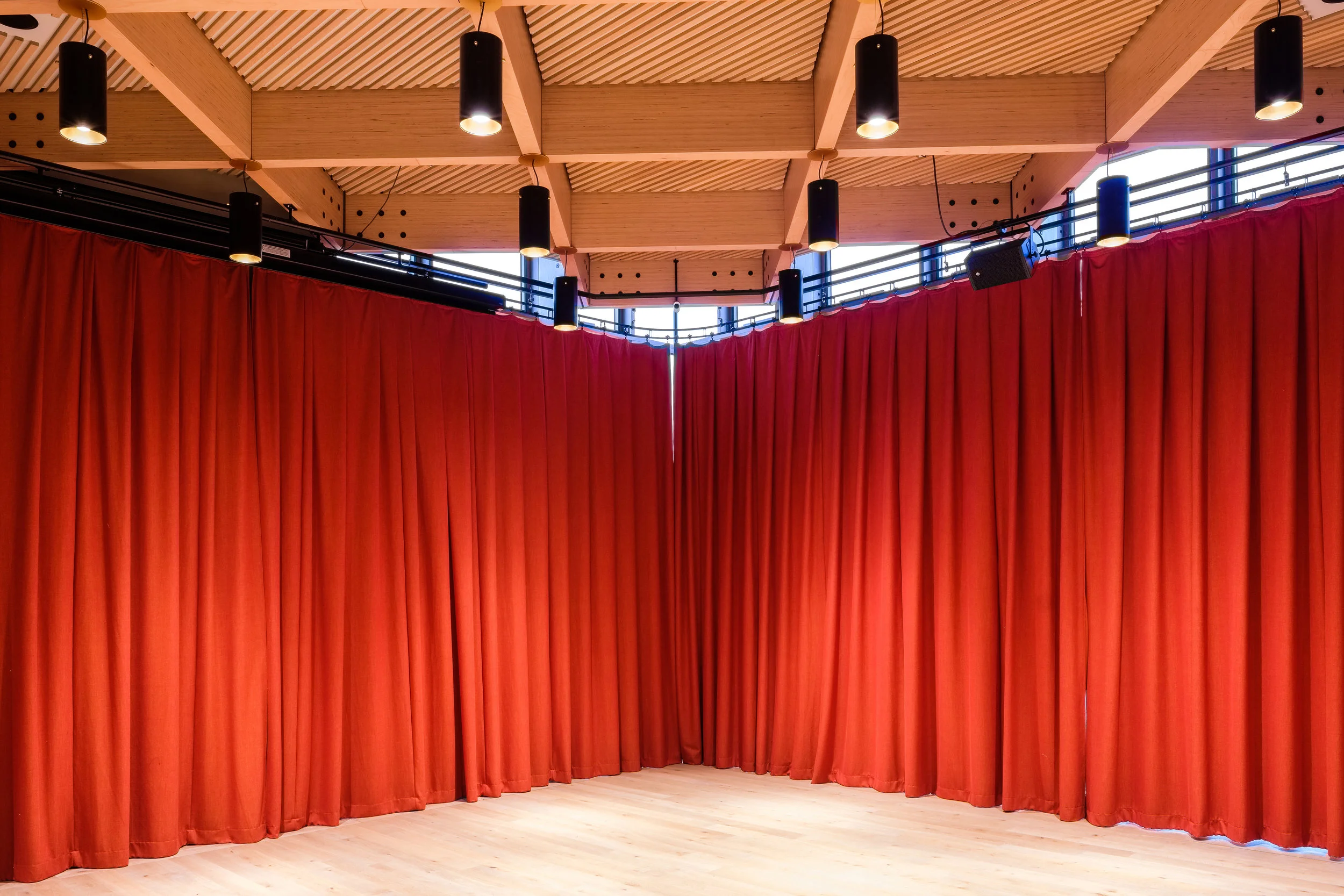Fred+Howarth+Photography_Perse+Schol+Performing+Arts+Centre_17.jpg