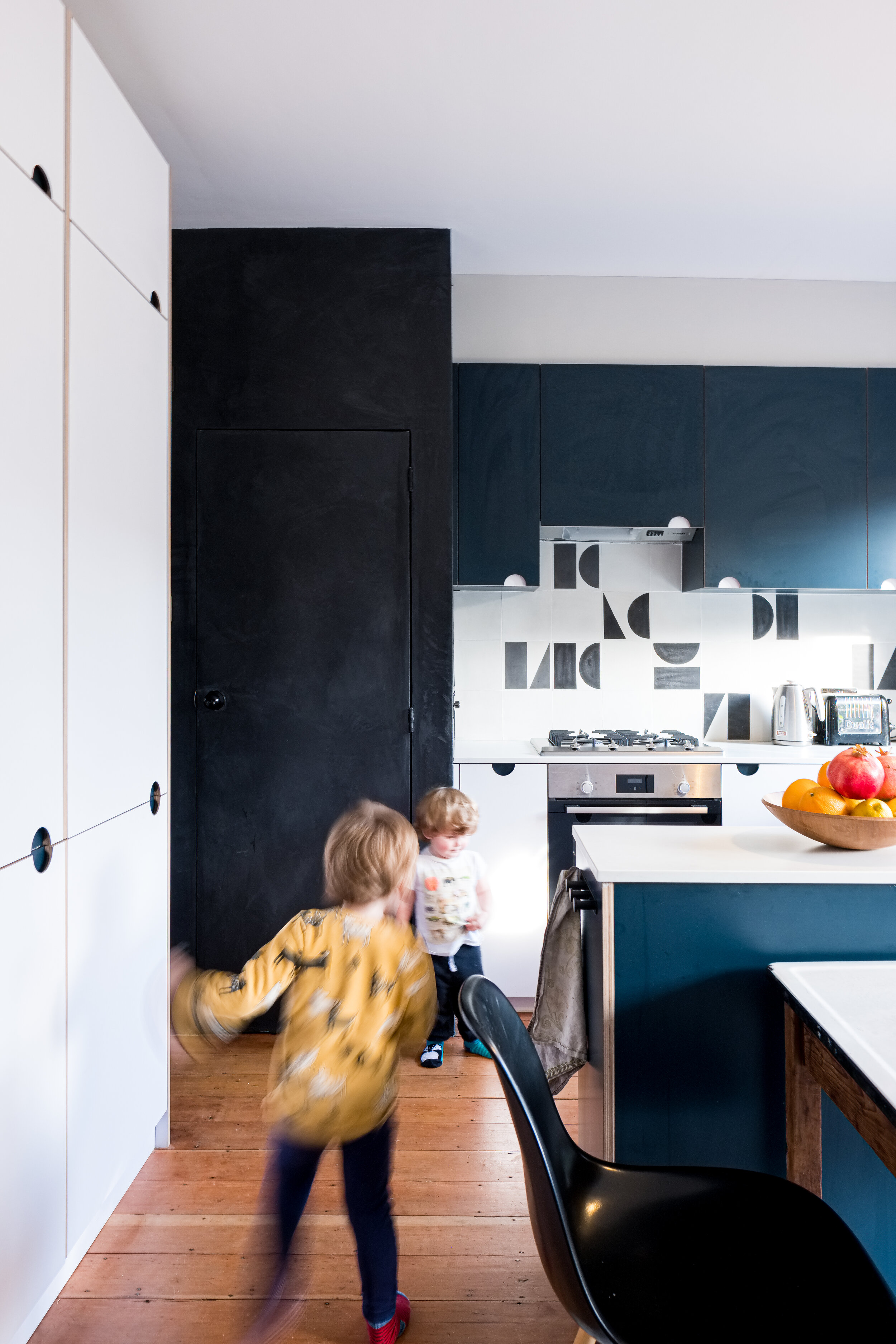 Fred+Howarth+Photography_Haldane+Road_02.jpg