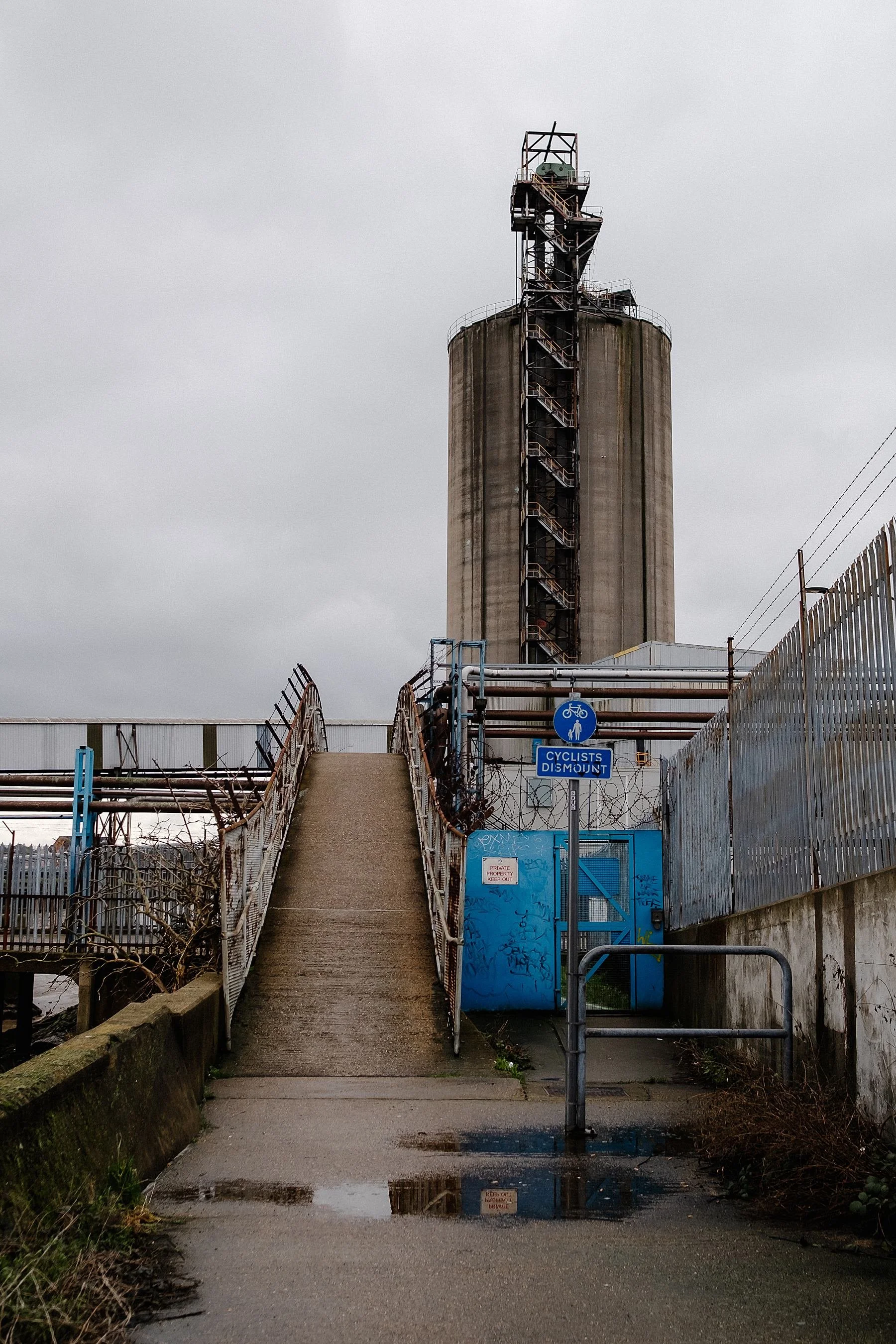 England Coast Path, Woolwich to Dartford.